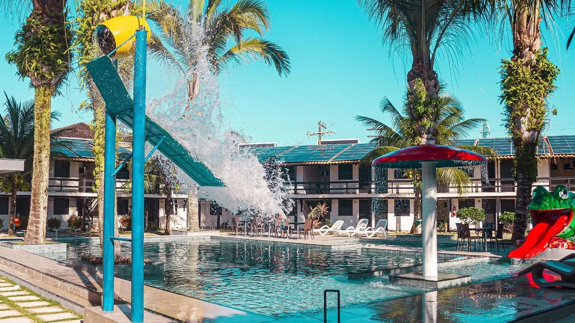 O Beira Mar Praia Hotel Esta Localizado Na Orla, Na Praia De Taperapuan, Cafe Incluso, Wi-Fi 500Mb, Piscinas, Estacionamento Privativo, Ar Condicionado Split, Smart Tv, Frigobar, ポルトセグロ 0*,  ブラジル